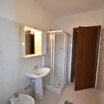 Apartment Trilocale Mare - Zona Mare Con Clima E Posto Auto